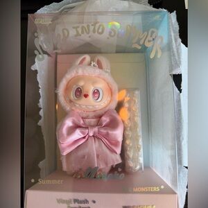 New unopened Pop Land (Pop Mart) Jump into Summer Mokoko